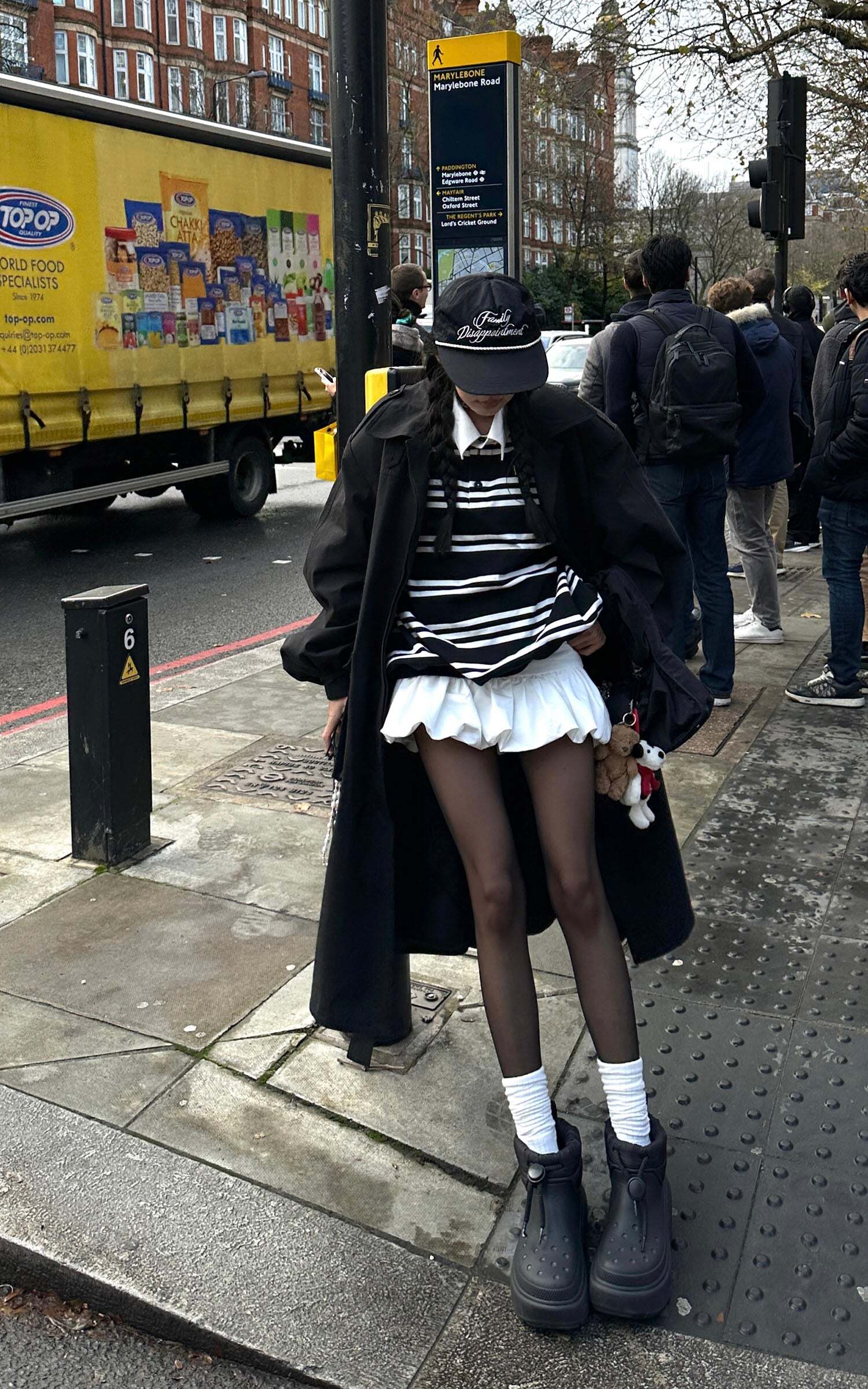 WARDEN EDGE Black Striped Polo Knit T-Shirt WARDEN EDGE Black Striped Polo Knit T-Shirt