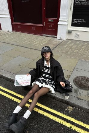 WARDEN EDGE Black Striped Polo Knit T-Shirt