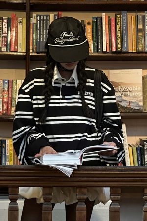 WARDEN EDGE Black Striped Polo Knit T-Shirt