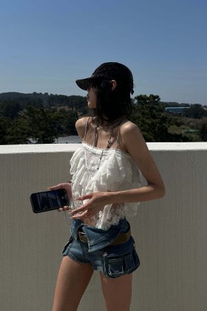 WARDEN EDGE Collar-Waist Deconstructed Denim Shorts