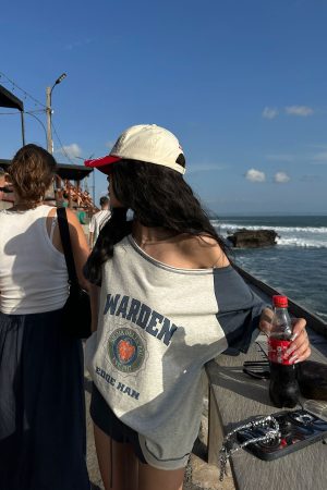 WARDEN EDGE Contrast Sleeve Emblem Tee