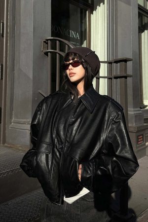 WARDEN EDGE Cropped Leather Jacket with Epaulettes and Utility Pockets