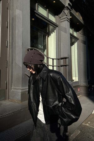 WARDEN EDGE Cropped Leather Jacket with Epaulettes and Utility Pockets