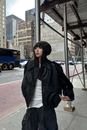 WARDEN EDGE Cropped Leather Jacket with Epaulettes and Utility Pockets