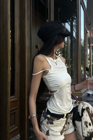 WARDEN EDGE Cutout Layered Tank Top with Asymmetric Hem