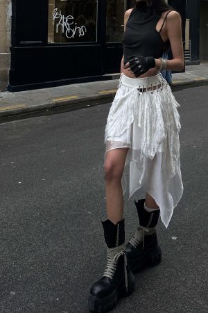 WARDEN EDGE Deconstructed Feather Fringe Skirt