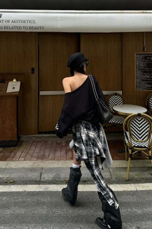 WARDEN EDGE Deconstructed Patchwork Skirt