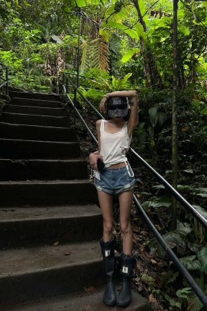 WARDEN EDGE Distressed Denim Shorts with Folded Hem & Ring Stitch