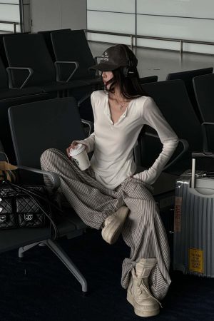 WARDEN EDGE Drawstring Wide Stripe Pants in Washed Linen