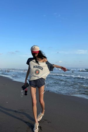 WARDEN EDGE Elastic Waist Curved-Hem Mini Shorts