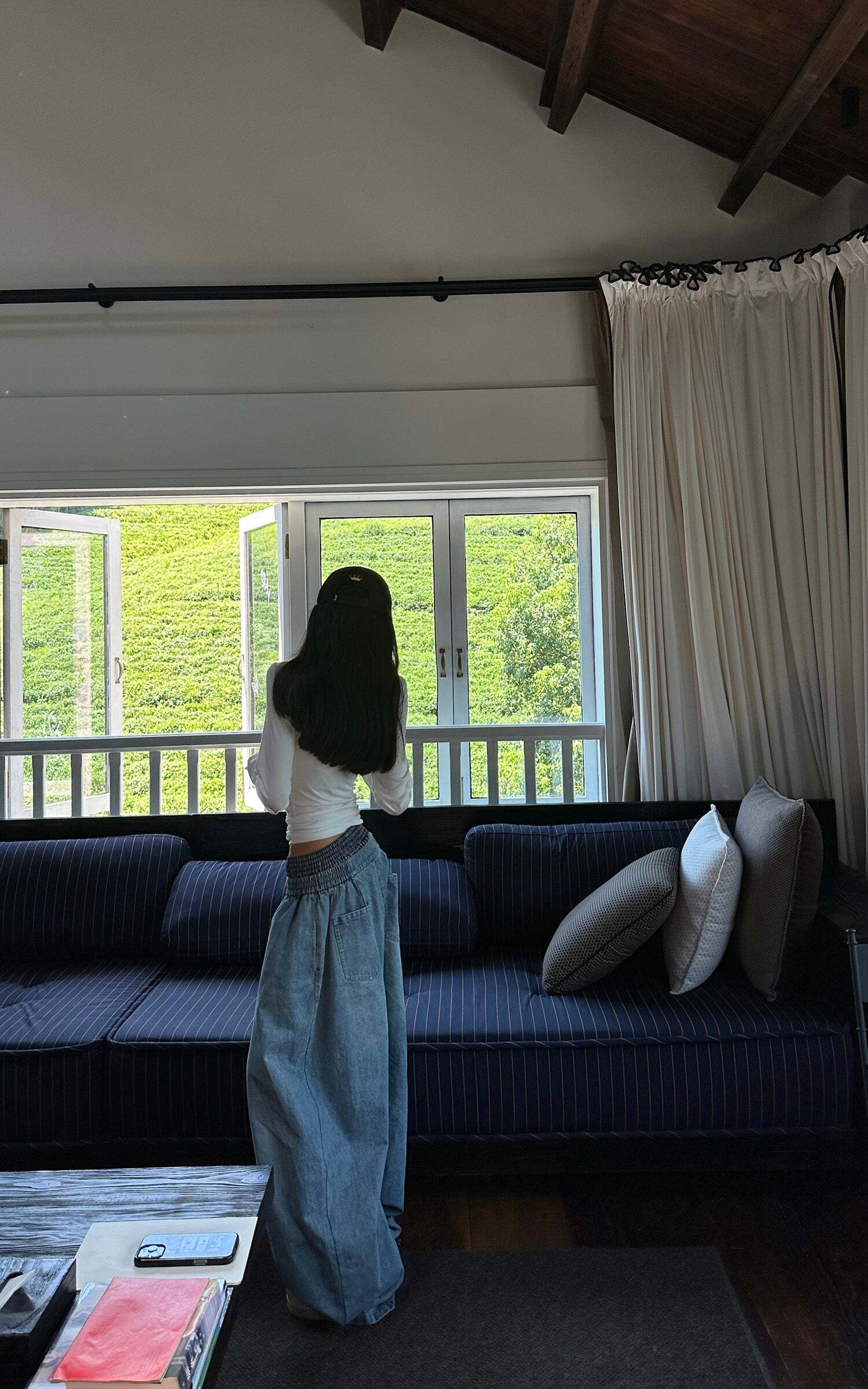 WARDEN EDGE Elastic Waist Wide Leg Denim Pants WARDEN EDGE Elastic Waist Wide Leg Denim Pants