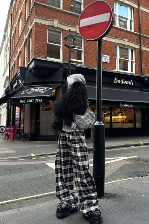 WARDEN EDGE Faux Fur Contrast-Layered Jacket