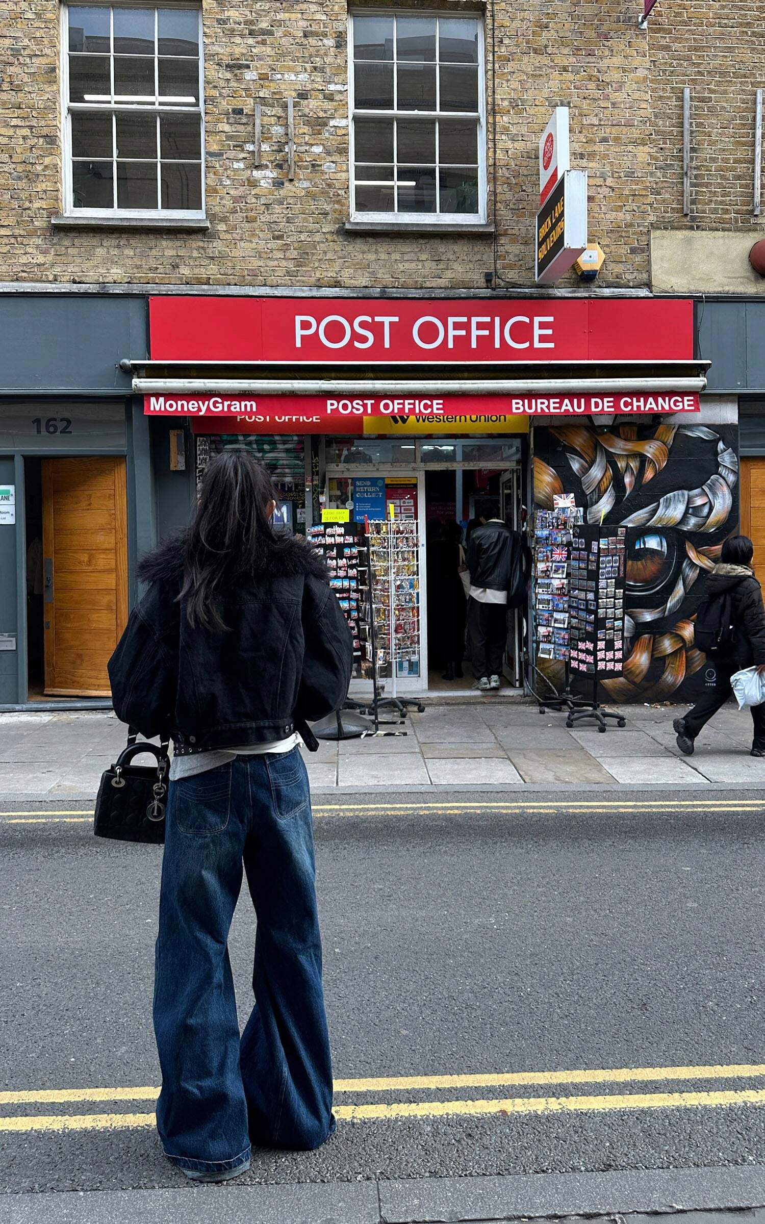Warden Edge Faux Fur Trimmed Denim Jacket Warden Edge Faux Fur Trimmed Denim Jacket