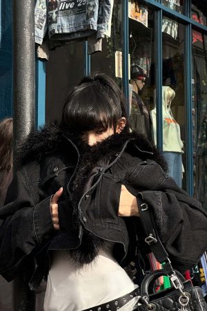 Warden Edge Faux Fur Trimmed Denim Jacket