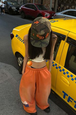 WARDEN EDGE Gradient Wide-Leg Pants with Bold Print