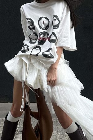 WARDEN EDGE Graphic Oversized Tee