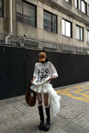 WARDEN EDGE Graphic Oversized Tee