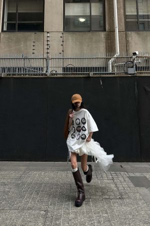 WARDEN EDGE Graphic Oversized Tee