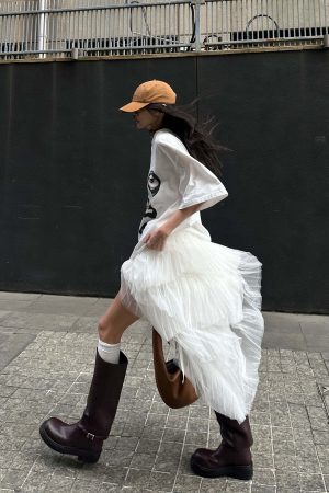 WARDEN EDGE Graphic Oversized Tee