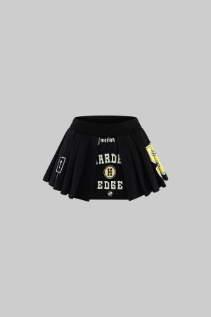 WARDEN EDGE Graphic Pleated Mini Skirt
