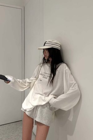 WARDEN EDGE Graphic Print Long Sleeve T-Shirt Minimal Streetwear Style