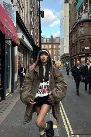 WARDEN EDGE Graphic Print Oversized T-Shirt