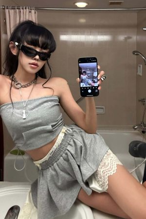 WARDEN EDGE Grey Contrast-Layered Lounge Set