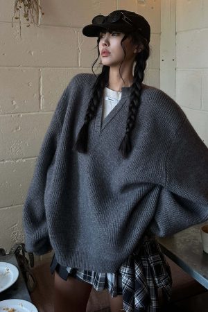 WARDEN EDGE Grey Knit Pullover & Asymmetrical Plaid Skirt Set