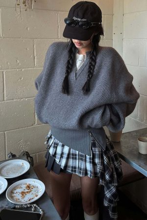 WARDEN EDGE Grey Knit Pullover & Asymmetrical Plaid Skirt Set