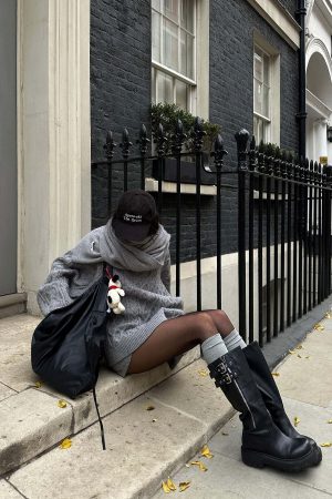 WARDEN EDGE Grey Lazy Chic Sweater Set