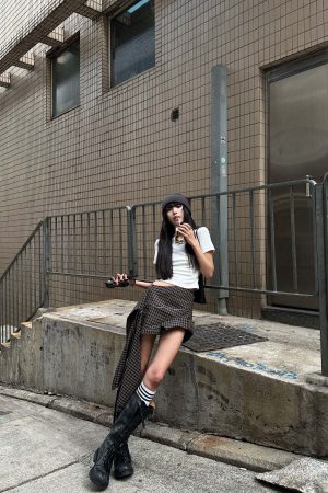 WARDEN EDGE Irregular Plaid A-Line Skirt