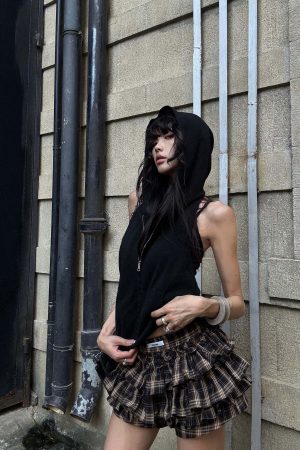 WARDEN EDGE Layered Mini Skirt with Drawstring Detail