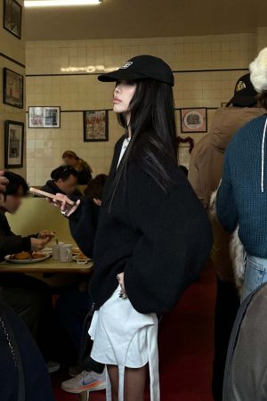 WARDEN EDGE Layered V-Neck Knit Sweater