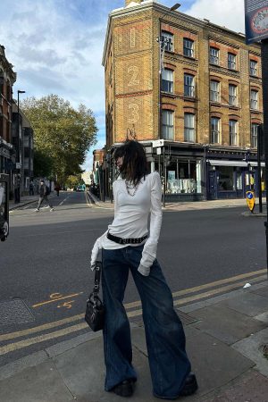 WARDEN EDGE Loose-Fit Jeans