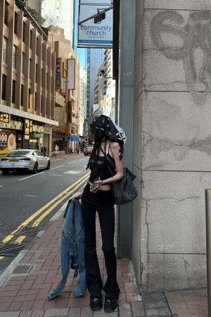 WARDEN EDGE Low-Waist Flared Pants & Cropped Camisole Set