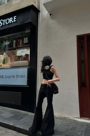 WARDEN EDGE Low-Waist Flared Trousers