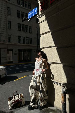 WARDEN EDGE Meraki Racerback Tank Top with Minimalist Letter Print