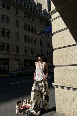 WARDEN EDGE Meraki Racerback Tank Top with Minimalist Letter Print