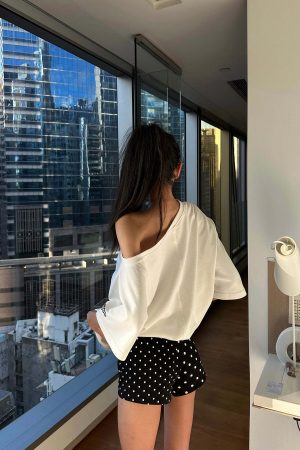 WARDEN EDGE Mixed Dot Print Drawstring Shorts with Graphic Cut