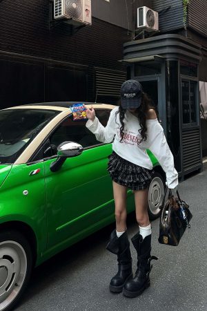 WARDEN EDGE Off-Shoulder Cropped Long Sleeve Tee with Asymmetric Hem