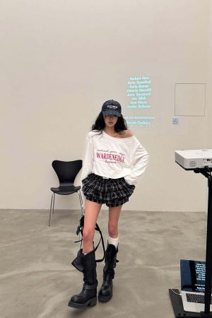 WARDEN EDGE Off-Shoulder Cropped Long Sleeve Tee with Asymmetric Hem