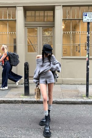 WARDEN EDGE Off-Shoulder Knit Sweater and Shorts Set