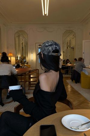 WARDEN EDGE Off-Shoulder Knitted Midi Dress