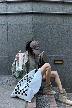 WARDEN EDGE Oversized Plaid Shirt