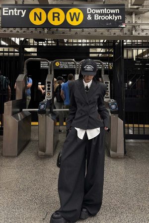 WARDEN EDGE Pinstripe Suit Set with Blazer Shirt and Wide Trousers