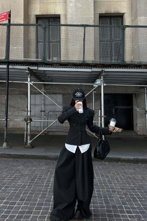 WARDEN EDGE Pinstripe Wide-Leg Trousers