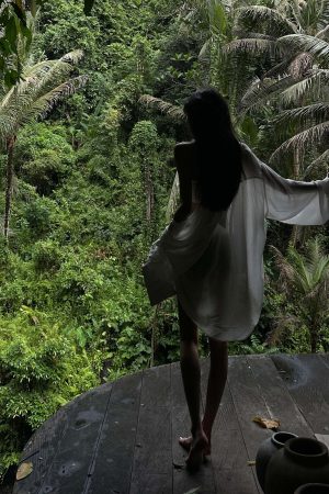 WARDEN EDGE Relaxed-Fit Sheer White Shirt with Patch Pocket