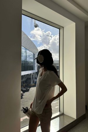 WARDEN EDGE Scoop Neck Graphic Tee Slim Fit