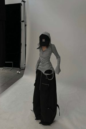 WARDEN EDGE Sculpted Hooded Top