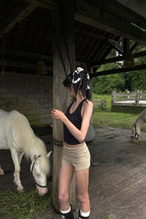 WARDEN EDGE Sculpted Rib Tank Top with Harness Back Detail